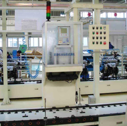 大連多工位發(fā)動(dòng)機(jī)曲軸箱試漏機(jī)的優(yōu)勢(shì)有哪些?